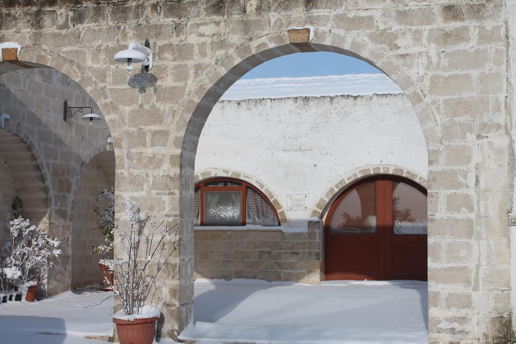 B&B Masseria Cappotto Laterza Bagian luar foto